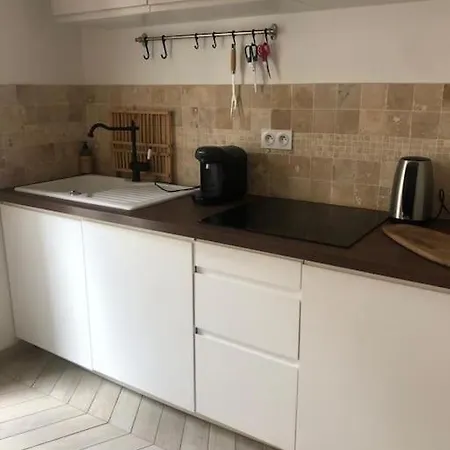 Le Cocon-centre Ville-canal Royal Апартаменты *